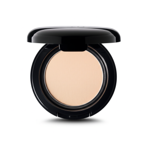 Natural Finish Powder with Long-Lasting Soft Coverage and Comfort